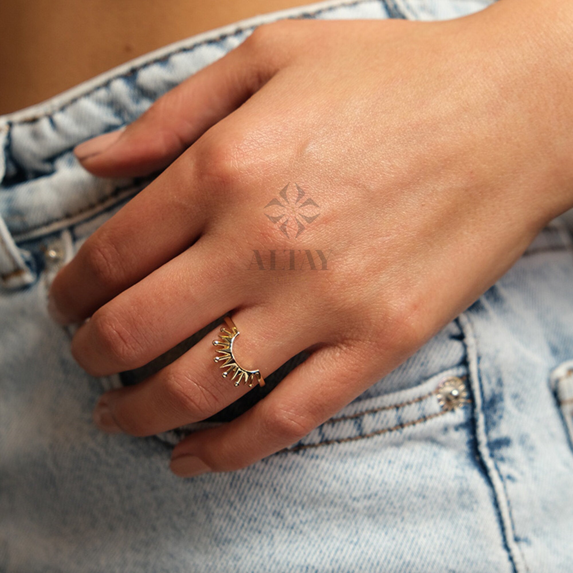 14K Gold Sunshine Ring, Half Sunburst Ring, Rising Sun Ring, Gold Crown Ring, Dainty Gold Ring, Celestial Jewelry, Stackable Ring, Gift