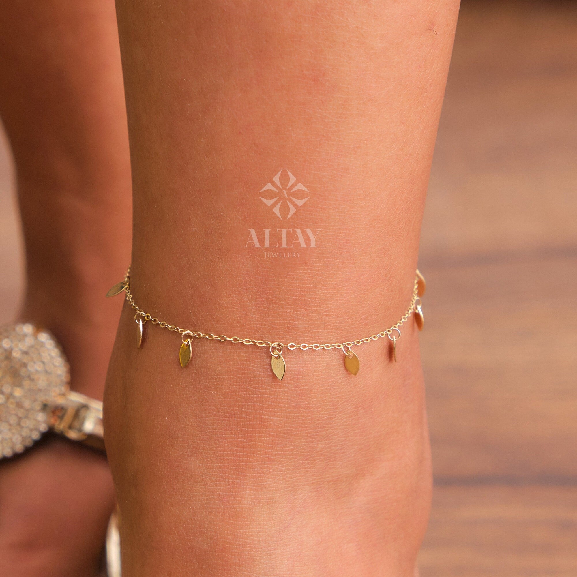 14K Gold Dangling Leaf Anklet, Leaf Charm Anklet, Coin Charm Chain Ankle Bracelet, Body Jewelry, Friendship Gift