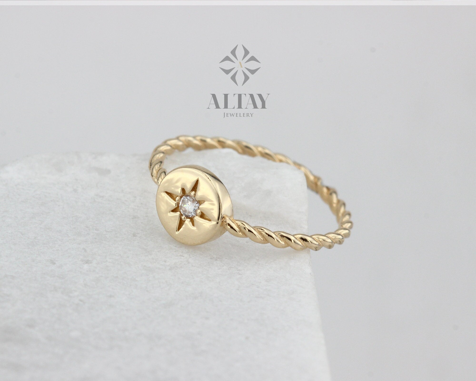 14K Gold Star Signet Ring, Signet Star Ring, Beaded Star Signet Ring, Minimalist Dainty Ring, Gift For Her, Star Setting,Stackable Thin Ring