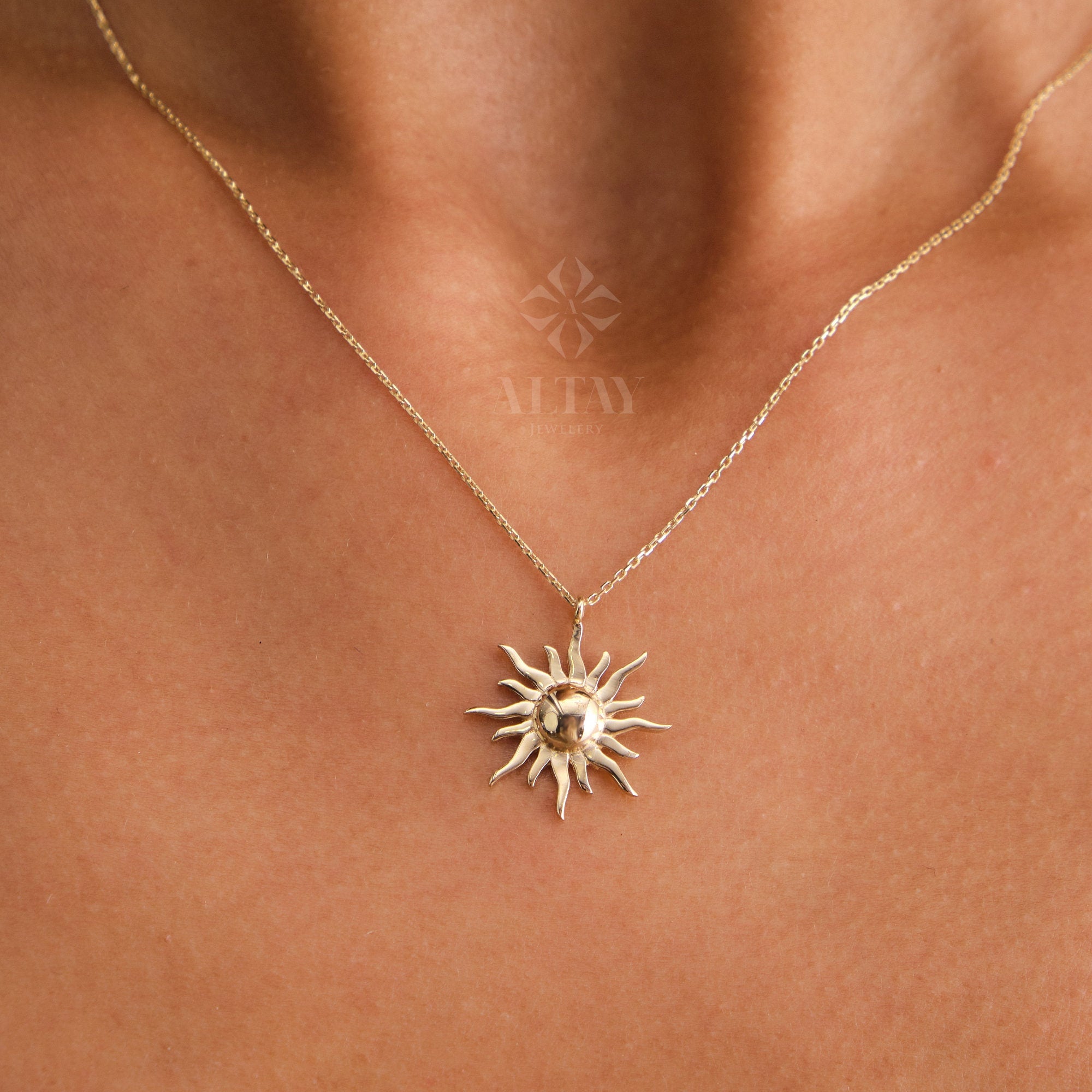 14K Gold Sun Necklace, Sunburst Celestial Pendant, Sun Charm Choker, Gold Sun Medallion, Gold Layering Chain, Gold Solar Necklace, Gift