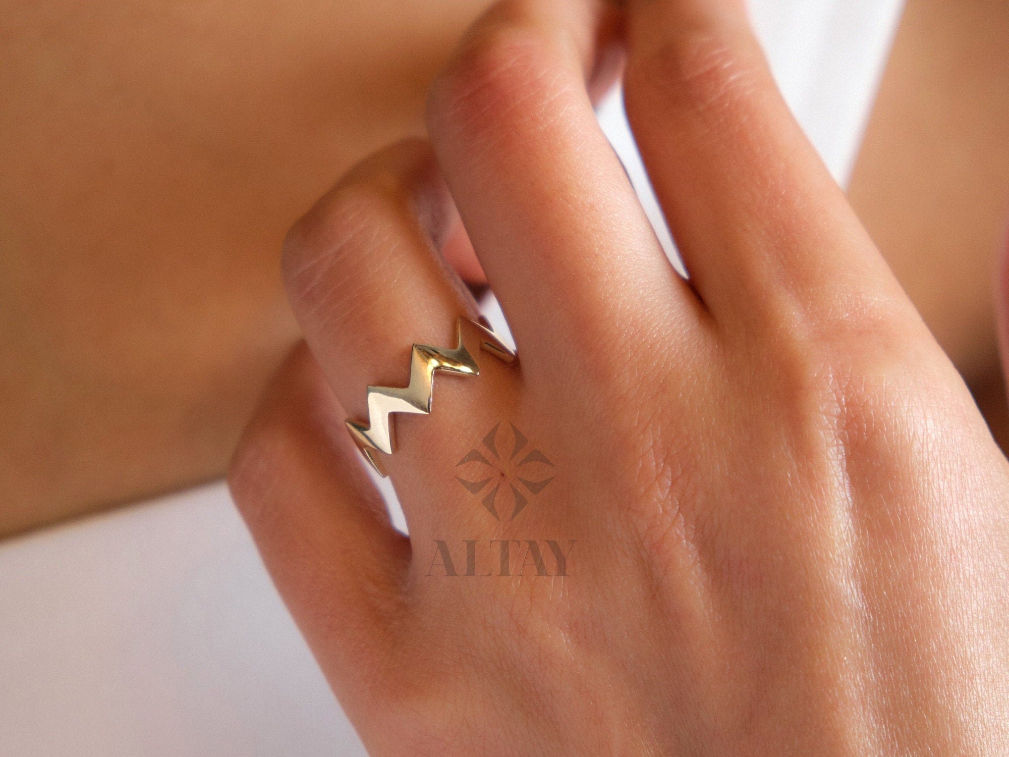 14K Gold Zigzag Ring, Tiny Gold Ring, Statement Ring, Wave Ring, Unique Design, Minimalist Gold Ring, Dainty Ring, Gift For Her