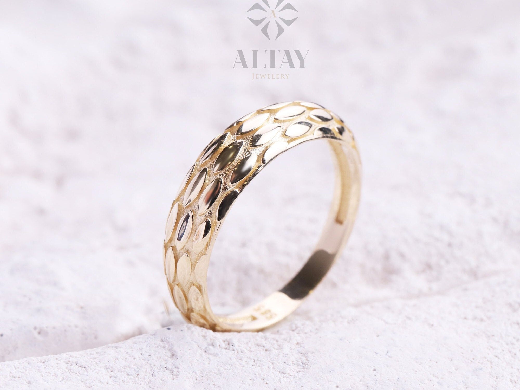 14K Gold Croissant Ring, Dainty Snake Croissant Ring, Minimalist Dome Ring, Serpent Jewelery, Dome Band Ring, Gold Wedding Band Women