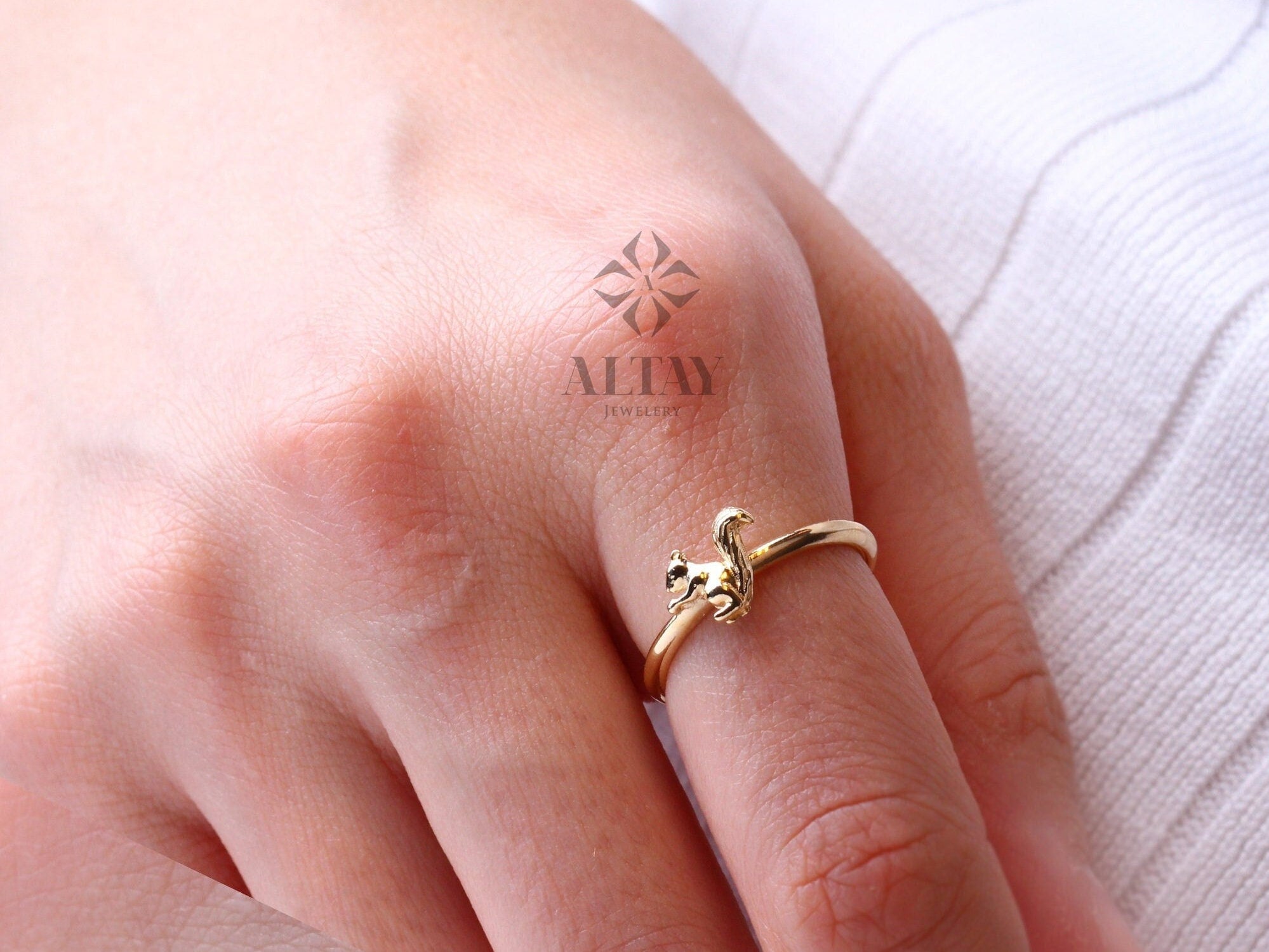 14K Gold Squirrel Ring, Minimalist Squirrel Jewelry, Good Luck Ring, Dainty Gold Ring, Unique Design Jewelery, Anniversary Gift For Her