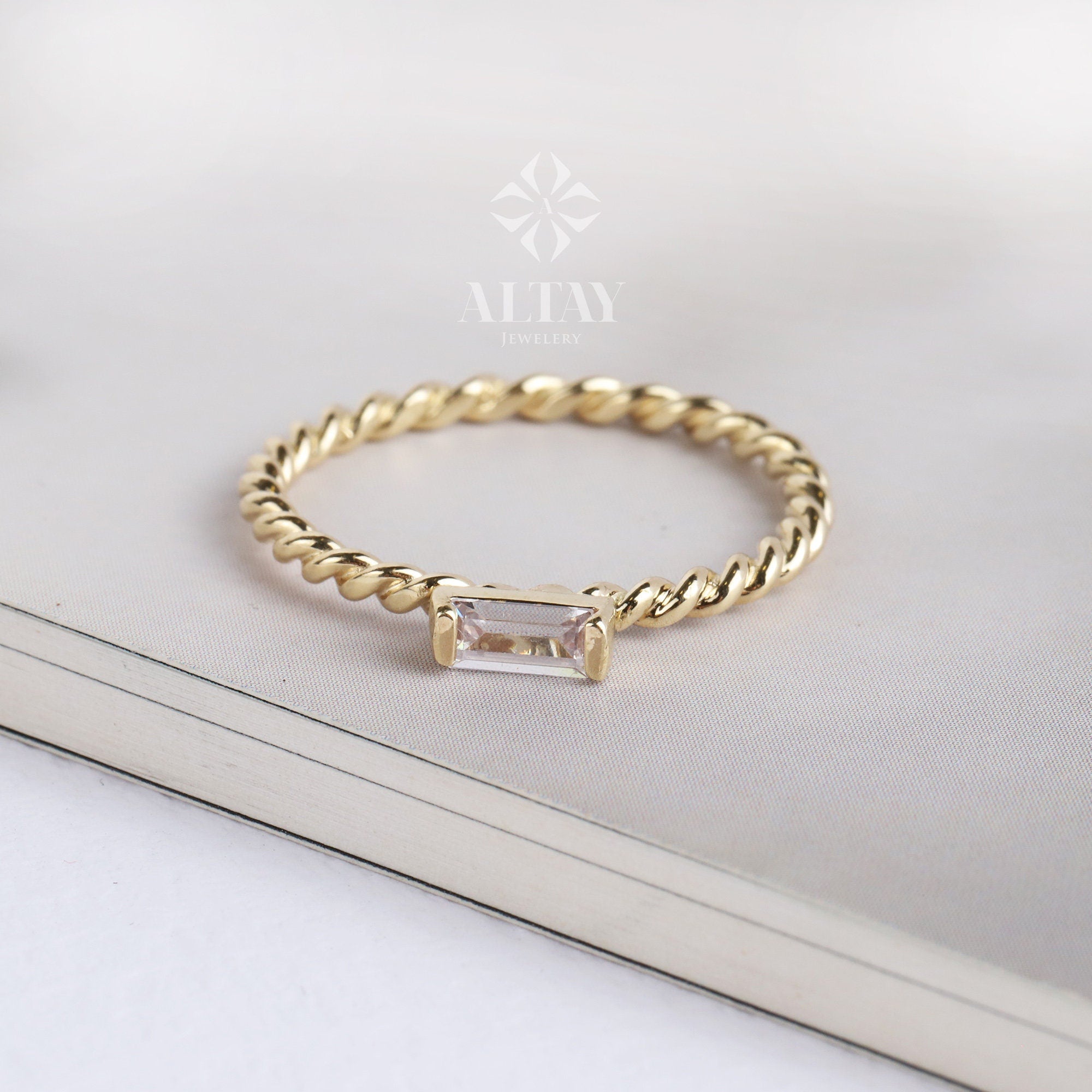 14K Gold Baguette Birthstone Ring, Custom Stackable Gemstone Ring, Braided Twist Rope Band Ring, Family Birthstone Ring, Personalized Gift