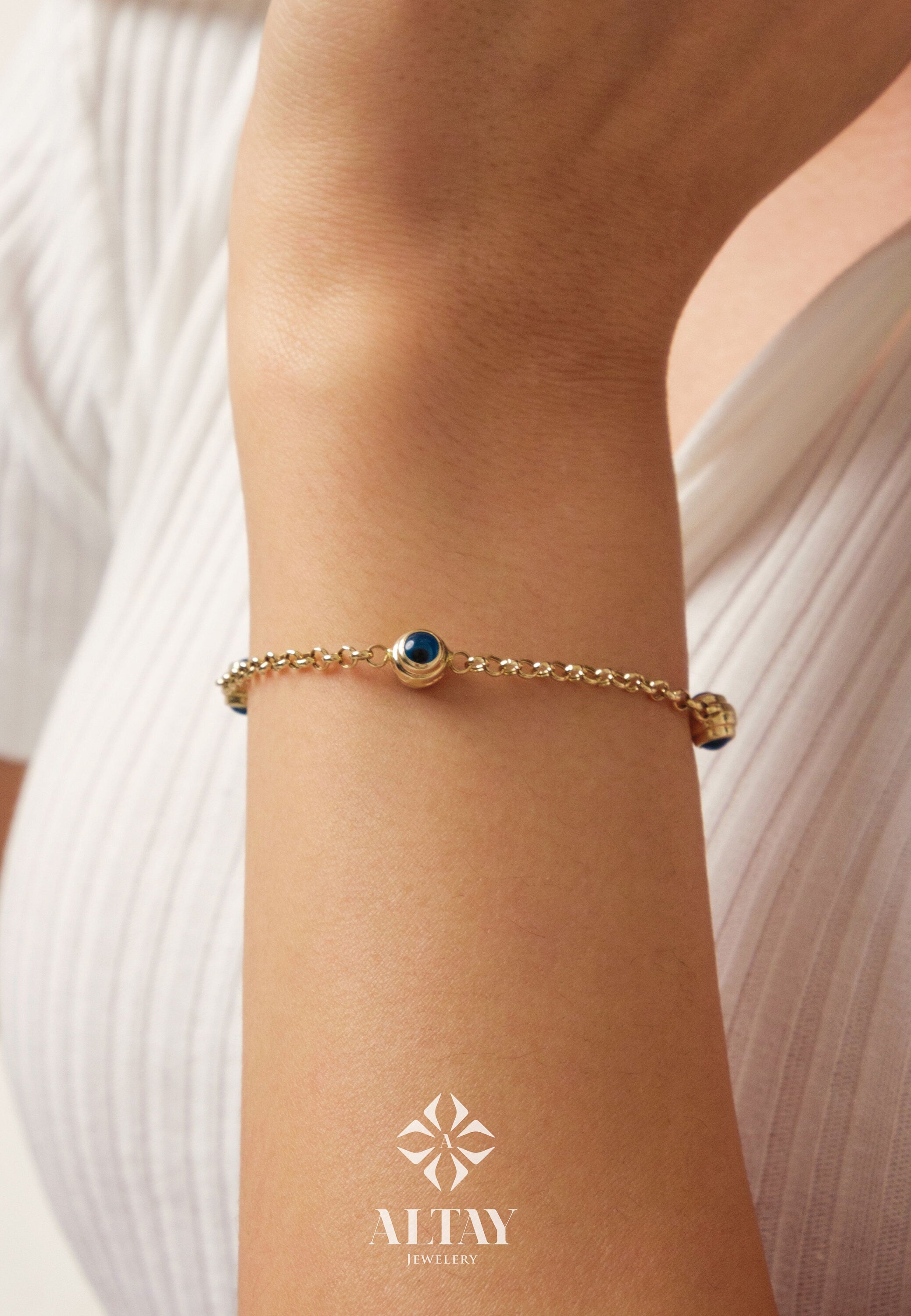 14K Gold Evil Eye Bracelet, 2.5mm Gold Rolo Chain Bracelet, 3 Evil Eye Charm Bracelet, Minimalist Everyday Protective Jewelry, Gift For Her