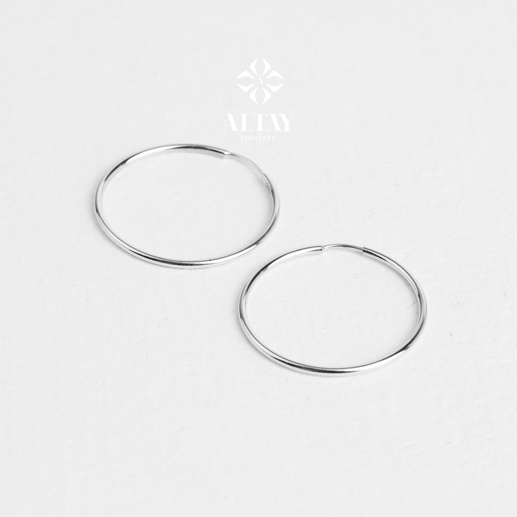 14K Gold Endless Hoop Earring, Round Hoops, Thiny Hoop Huggies, Minimalist Earrings, Dainty Gold Hoops, Gift for Her