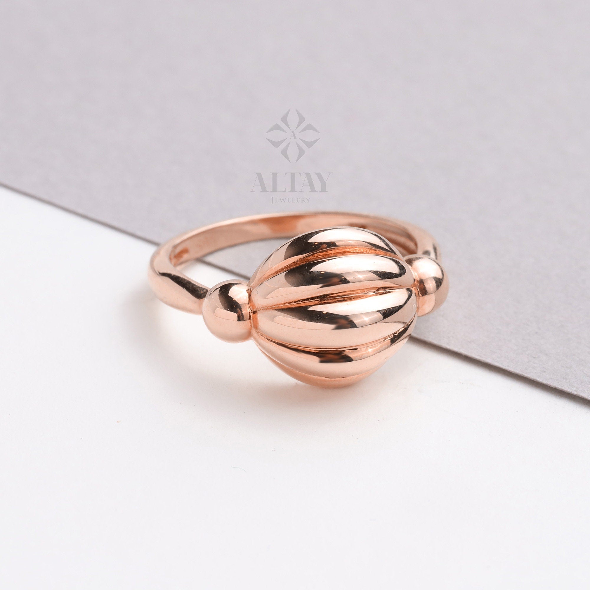 14K Gold Croissant Ring, Dome Twist Ring, Large Bubble Ring, Bold Ribbed Ring, Dainty Twist Dome Ring, Delicate Dome Ring, Statement Ring