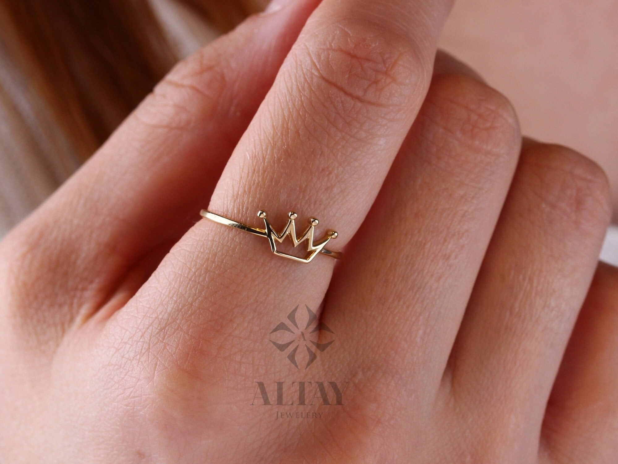 14K Gold Crown Ring, Crown Band Ring, Princess Crown Wedding Ring, Dainty Stacking Ring, Vintage Gold Band Ring, Minimalist Ring