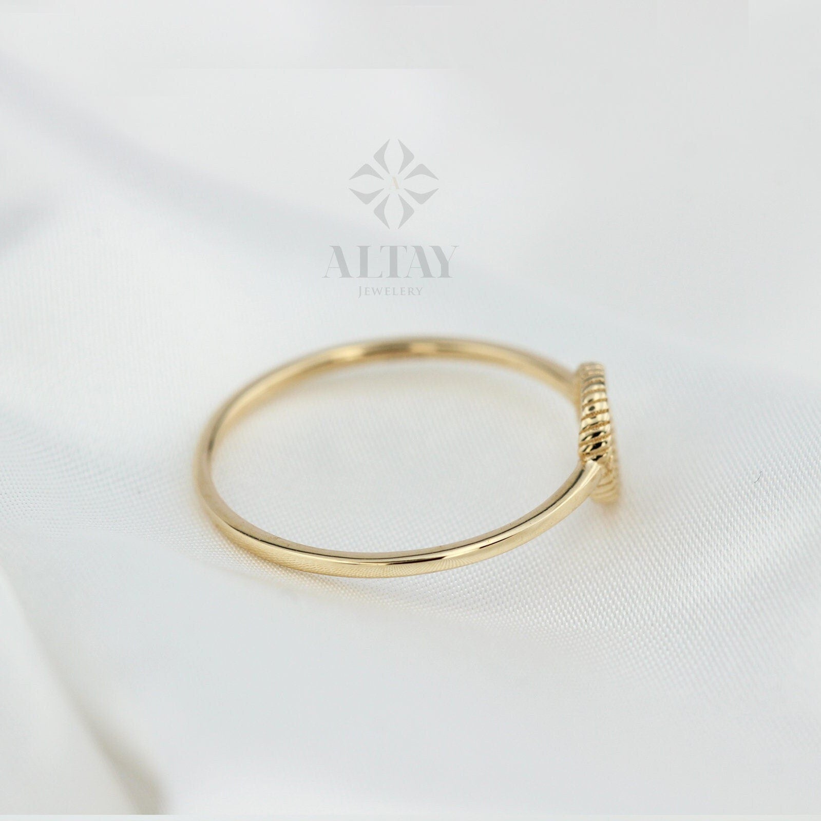 14K Gold Round Ring, Tiny Open Circle Ring, Minimalist Pointer Ring, Unity Gold Ring, Simple O Gold Ring, Personalized Pinky Gold Ring