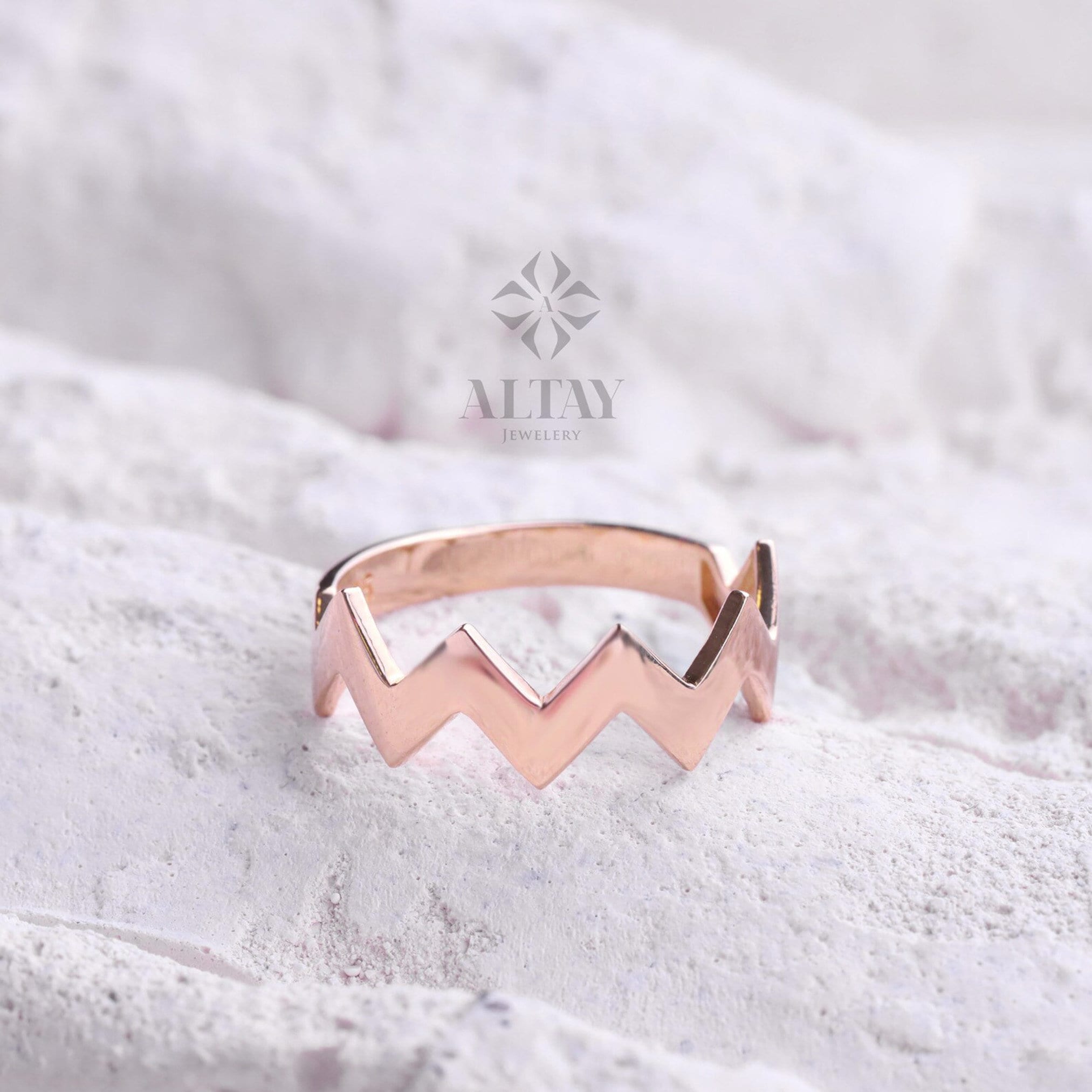 14K Gold Wave Ring, Tiny Zigzag Ring, Statement Gold Ring, Statement Marriage Ring, Curved Stacking Gold Ring, Minimal Unique Ring