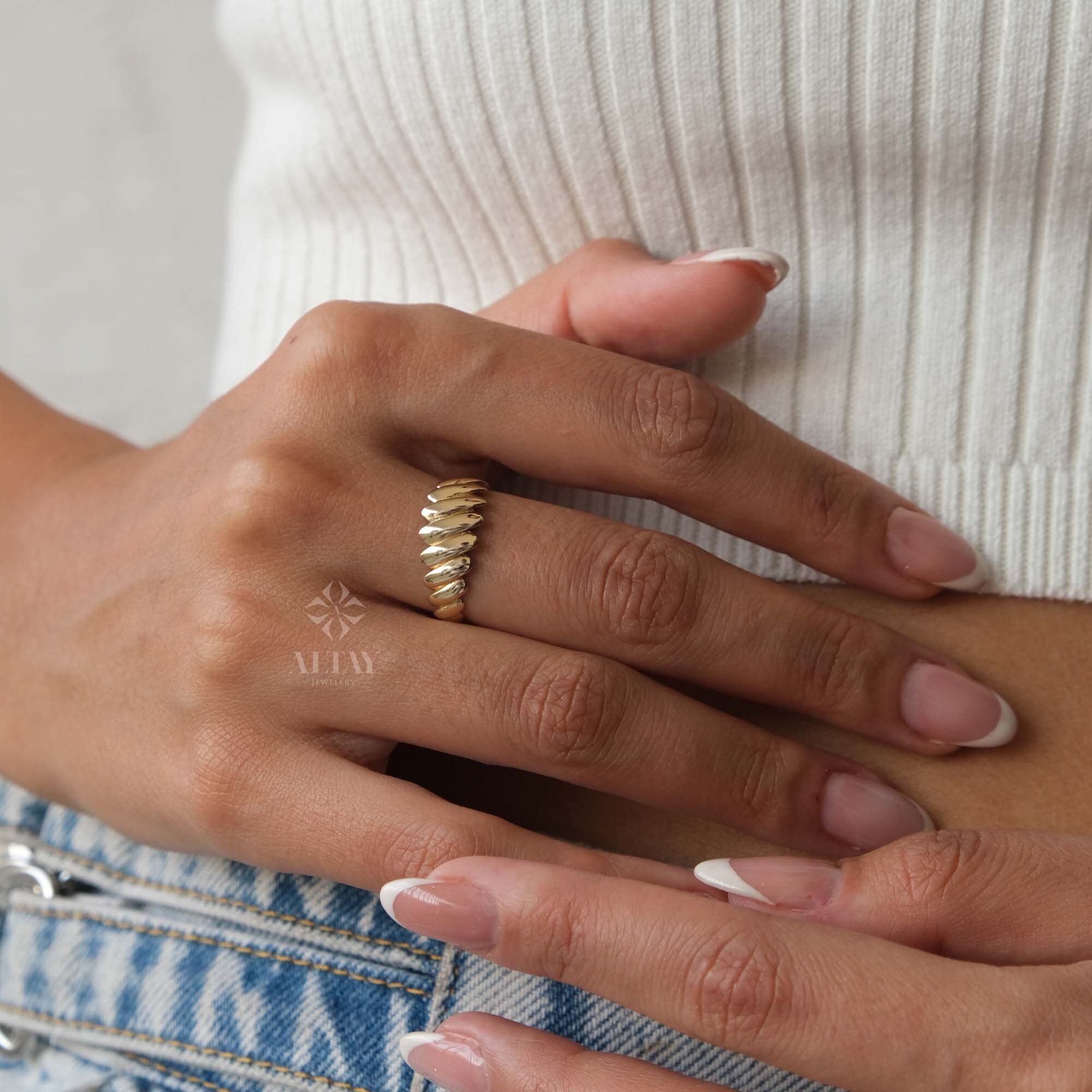 14K Gold Croissant Ring, Dome Croissant Ring, Chunky Bubble Ring, Braided Dome Stacking Ring, Twisted Rope Ring, Thick Statement Ring