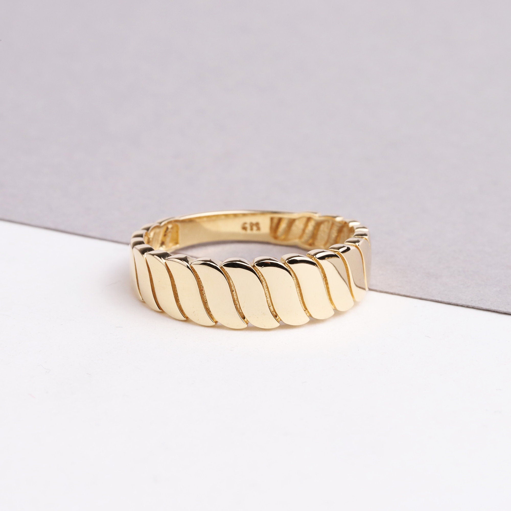 14K Gold Chunky Chain Ring, Twisted Dome Ring, Thick Croissant Ring, Statement Real Gold Ring, Curb Link Ring for Women