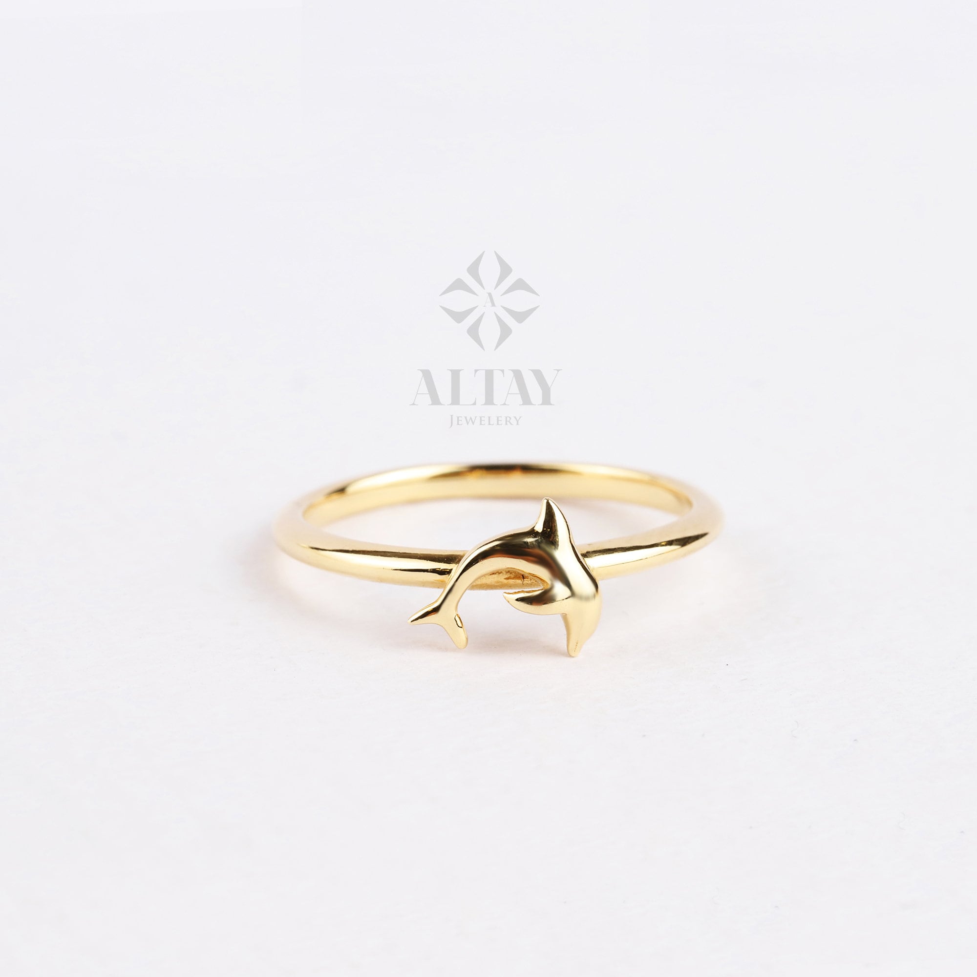 14K Gold Dolphin Ring, Dolphin Band, Chance Charm Ring, Animal Jewelry, Stackable Ring, Ocean Summer Ring, Graduation Gift, Gift for Her