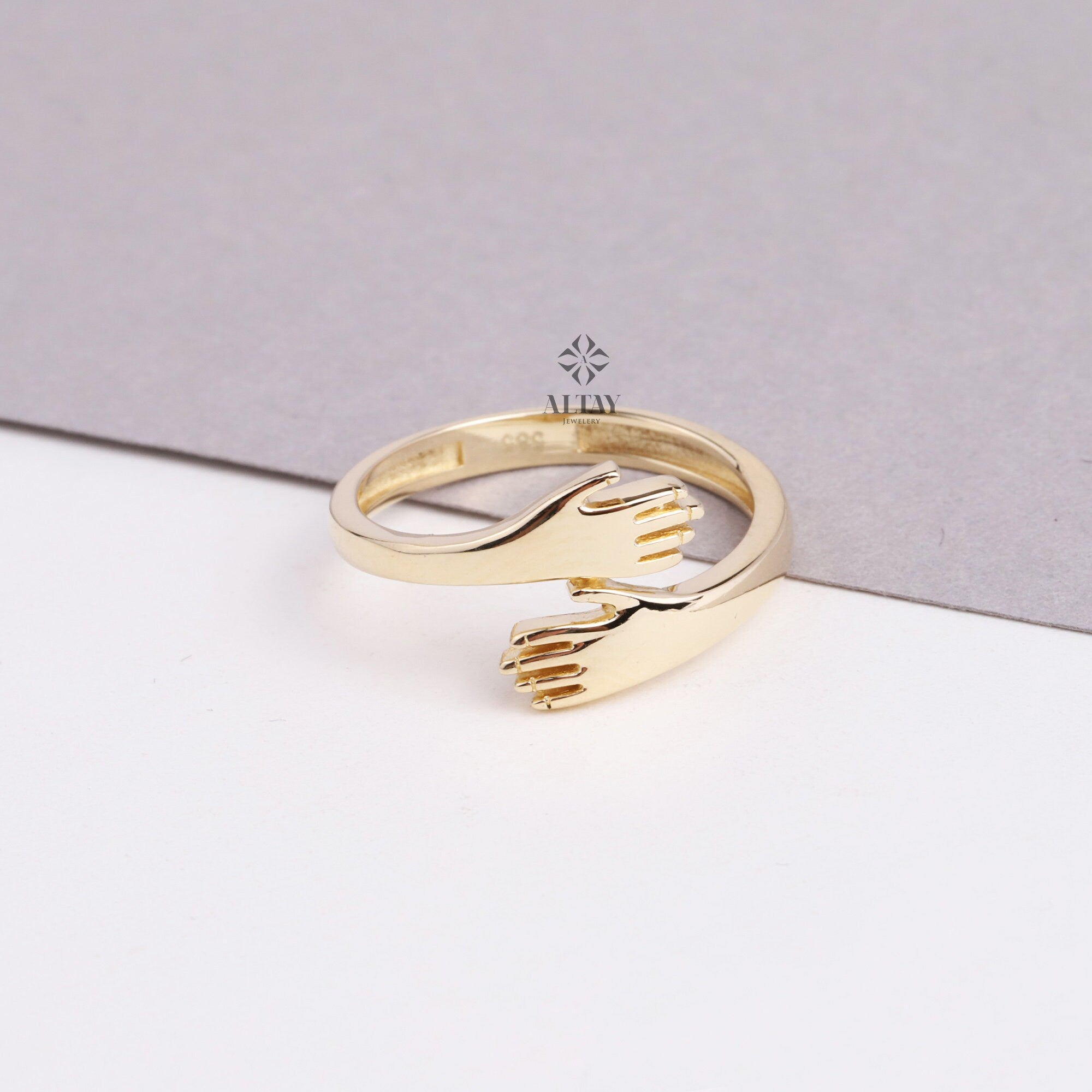 14K Gold Hug Ring, Gift For Her, Gift For Women, Love Hugging Hands Ring, Girlfriend Gift, Two Hand Gold Ring, Mothers Day Gift, Moms Gift