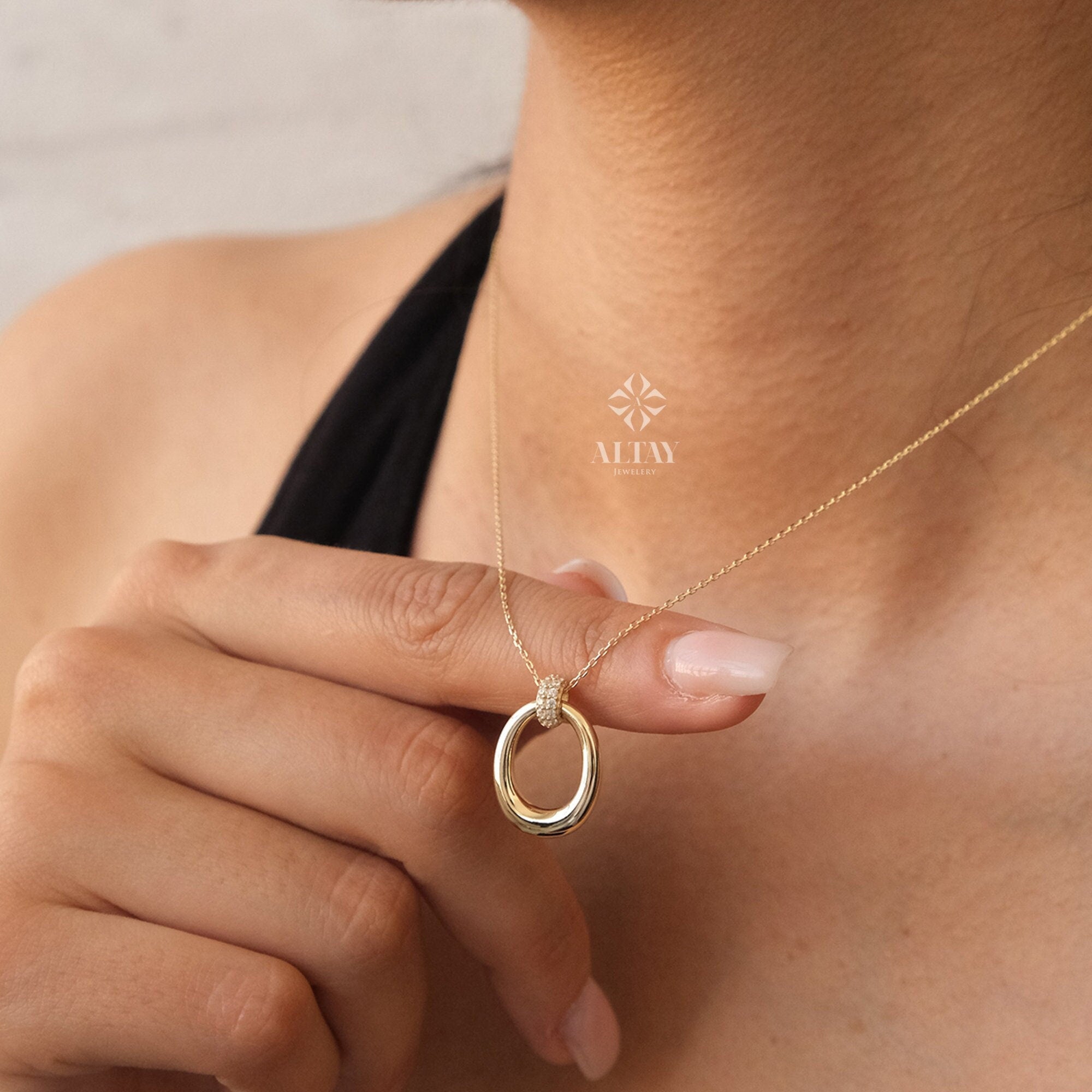 Minimalist 14K gold open oval necklace