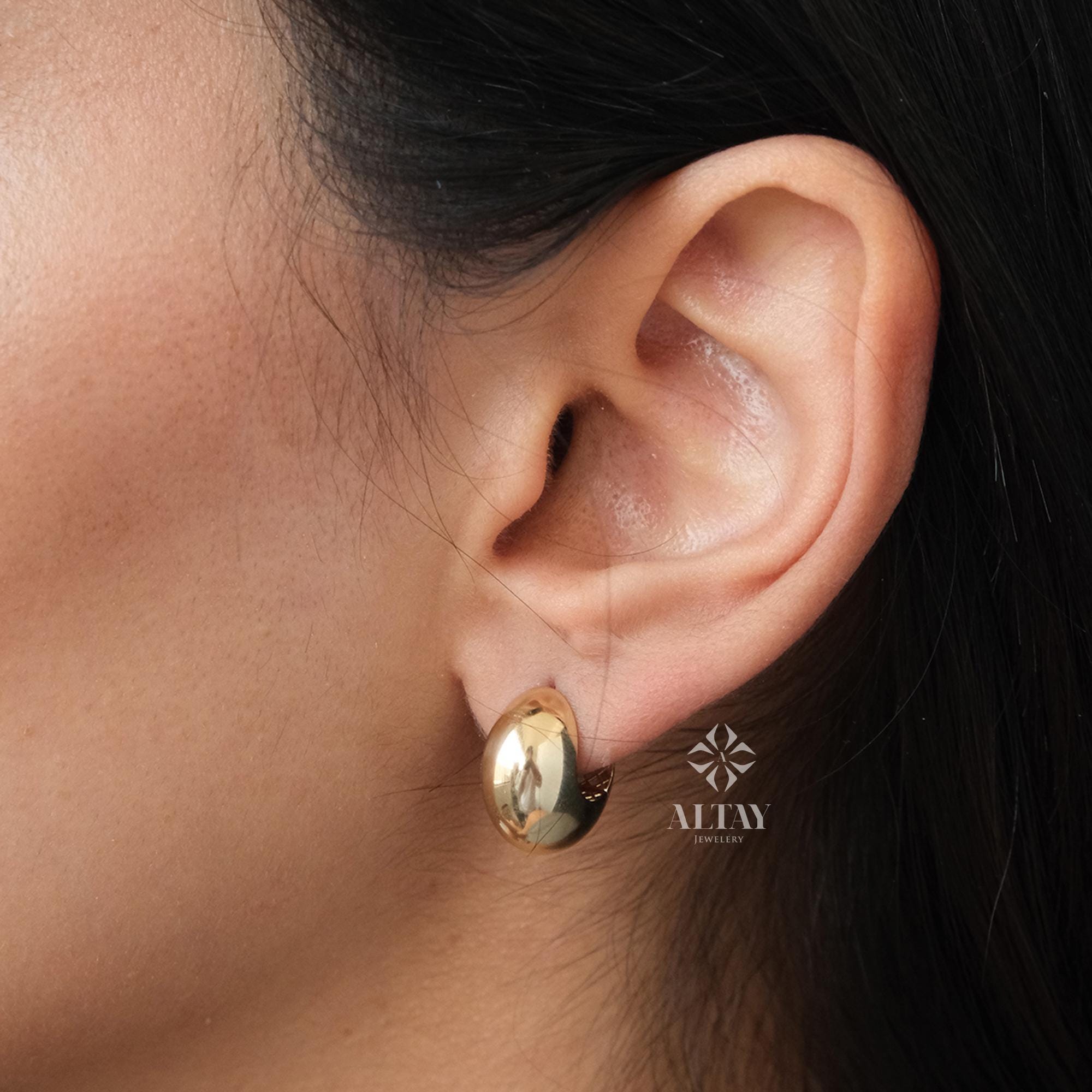 14K Gold Dome Huggie Earrings, Plain Huggie Hoop Earrings, Gold Dome Hoops, Unique Hoop Earring, Plain Gold Hinged Hoop Earring, Gift Her