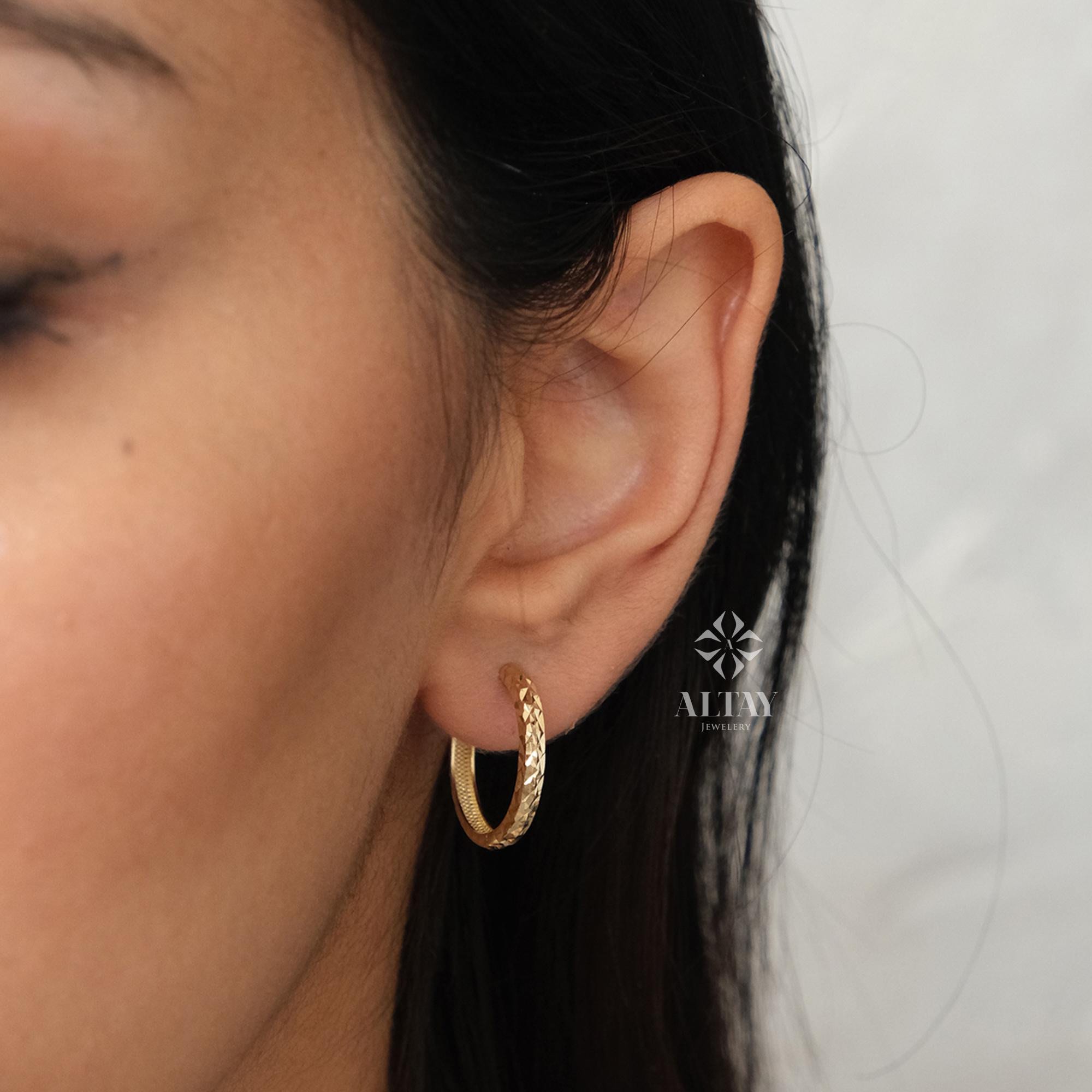 14K Gold Cuff Dome Huggie Earrings, Disco Ball Pattern Hoops, Curved Dome Hoop Earrings, Unisex Adult, Earlobe, Upper Lobe Rings