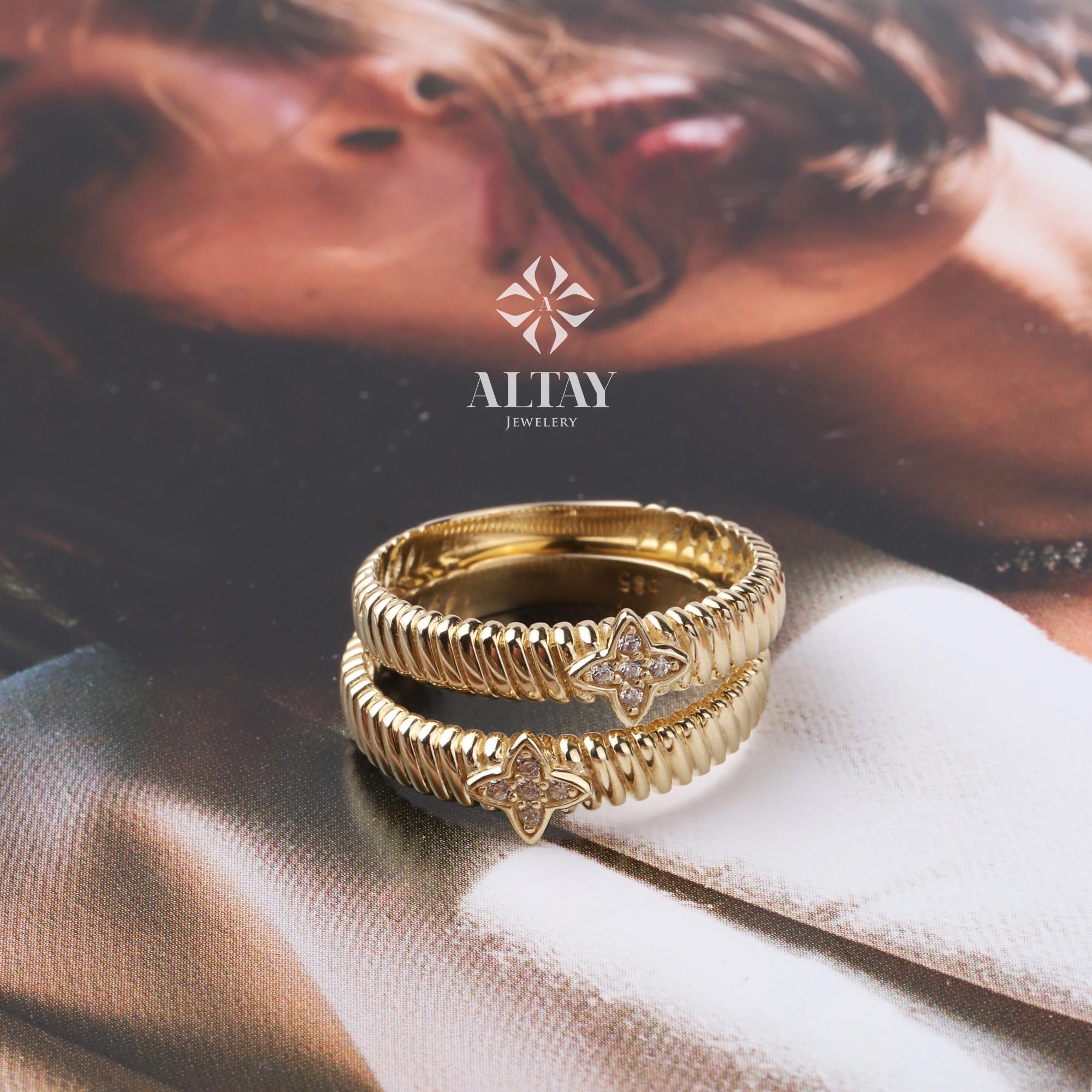 14K Gold Ribbed Star Ring, CZ Star Accent Band, Dainty Gold Ring, Fluted Gold Band, Everyday Stacking Ring