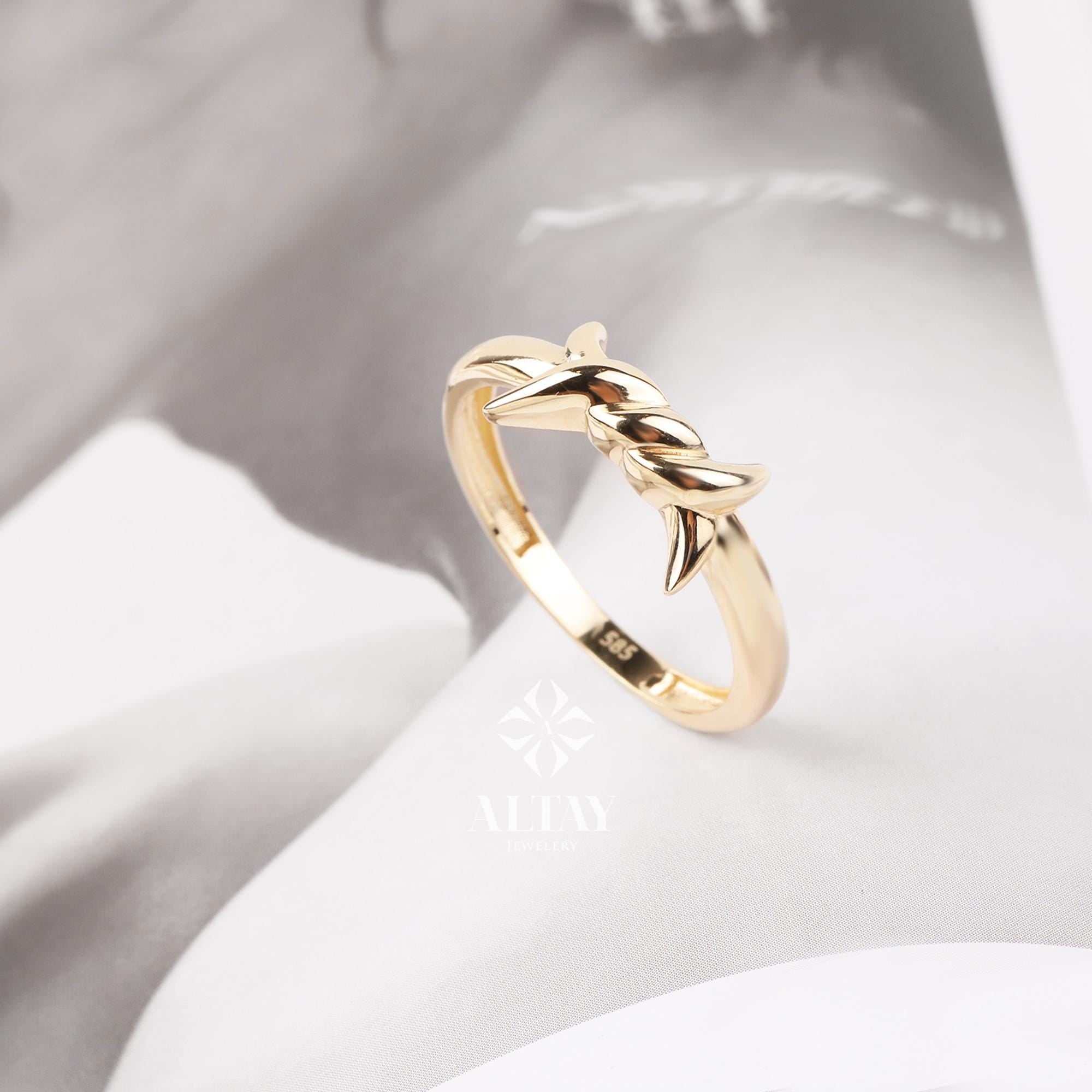 14K Gold Barbed Wire Ring, Gold Thorn Ring, Elegant Wrapped Wire Ring, Unique Jewelry, Gift For Her