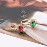 14K Gold Birthstone Ring, Emerald Gemstone Vintage Gold Stackable Ring