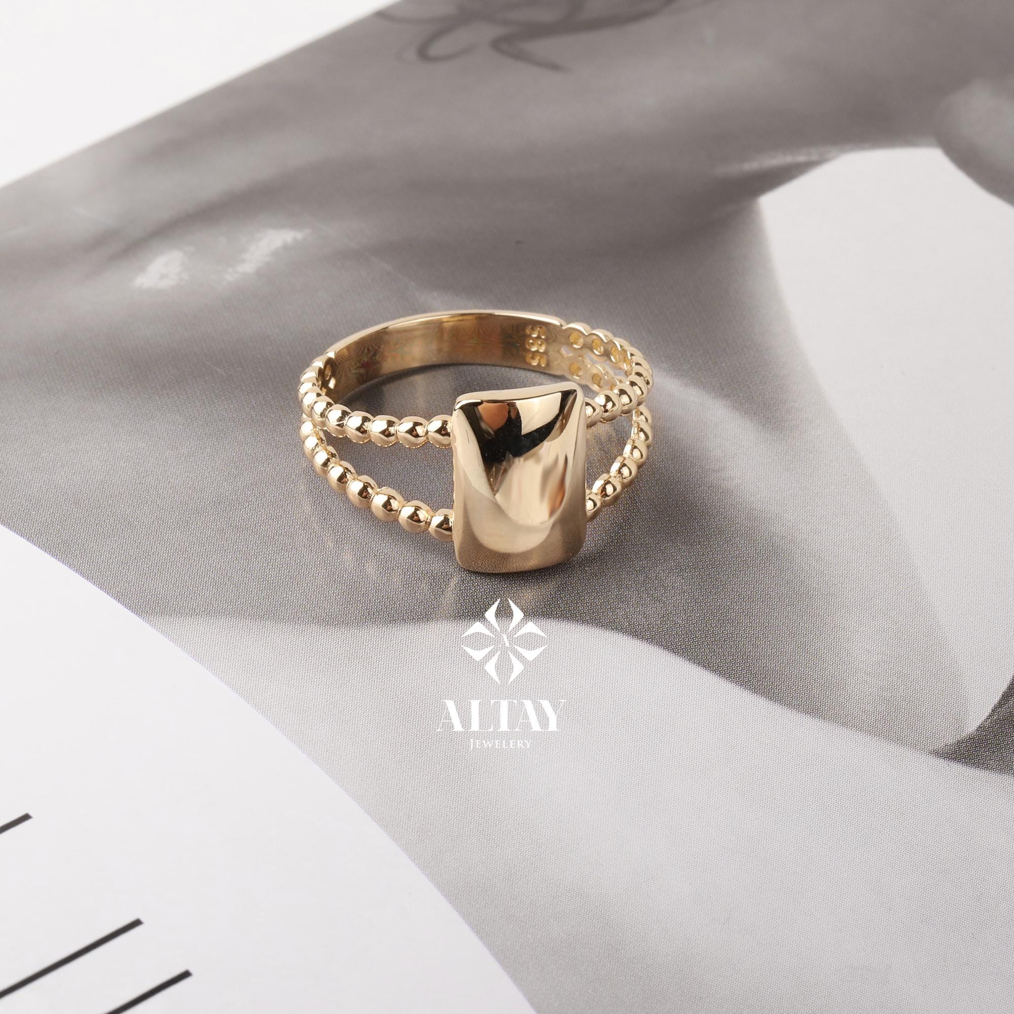 14K Gold Birth Flower Ring, Personalized Birth Flower Ring, Dainty Engraved Ring, Floral Jewelry, Custom Band Ring, Birth Month Flower Ring
