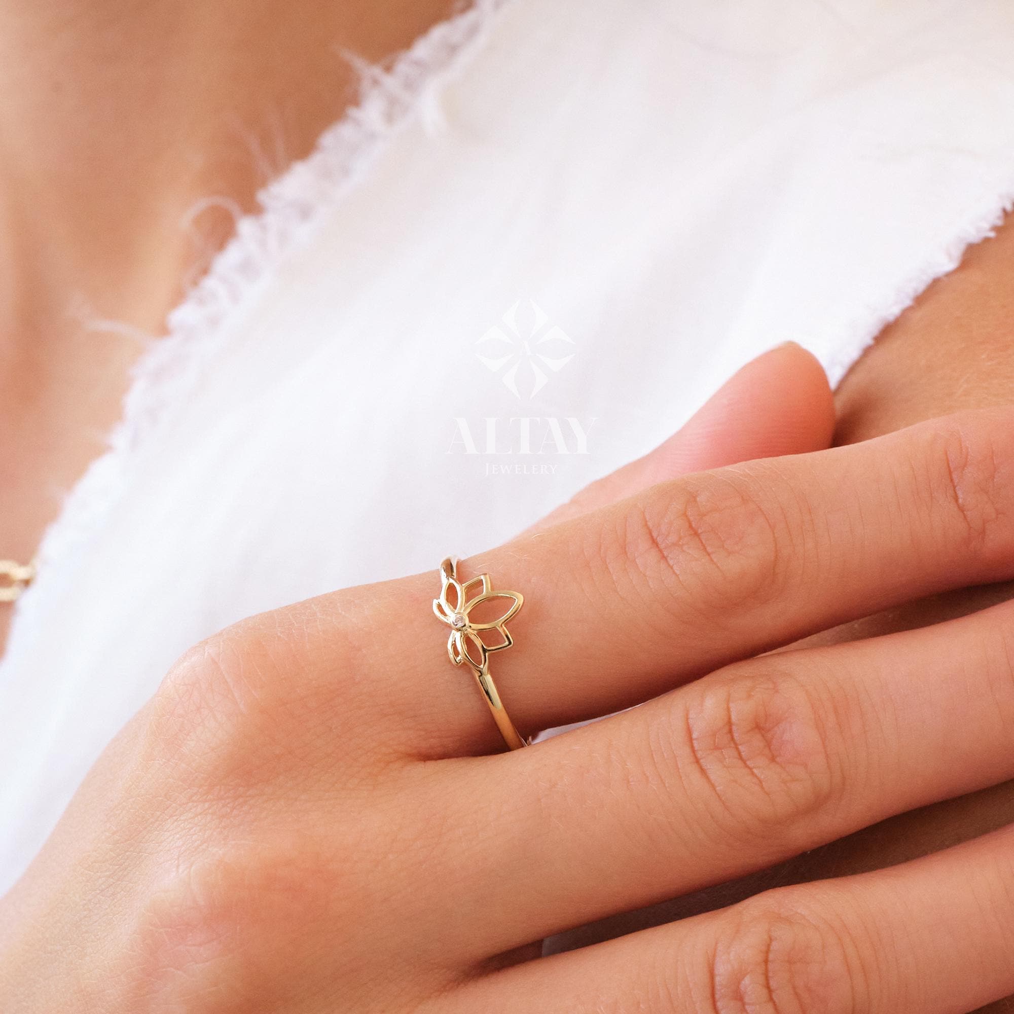 14K Gold Lotus Ring, Lotus Flower Ring, Dainty Gold Ring, Minimalist Ring, Meditation Ring, Stacking Ring, Lotus Floral Jewelry, Gift Mom