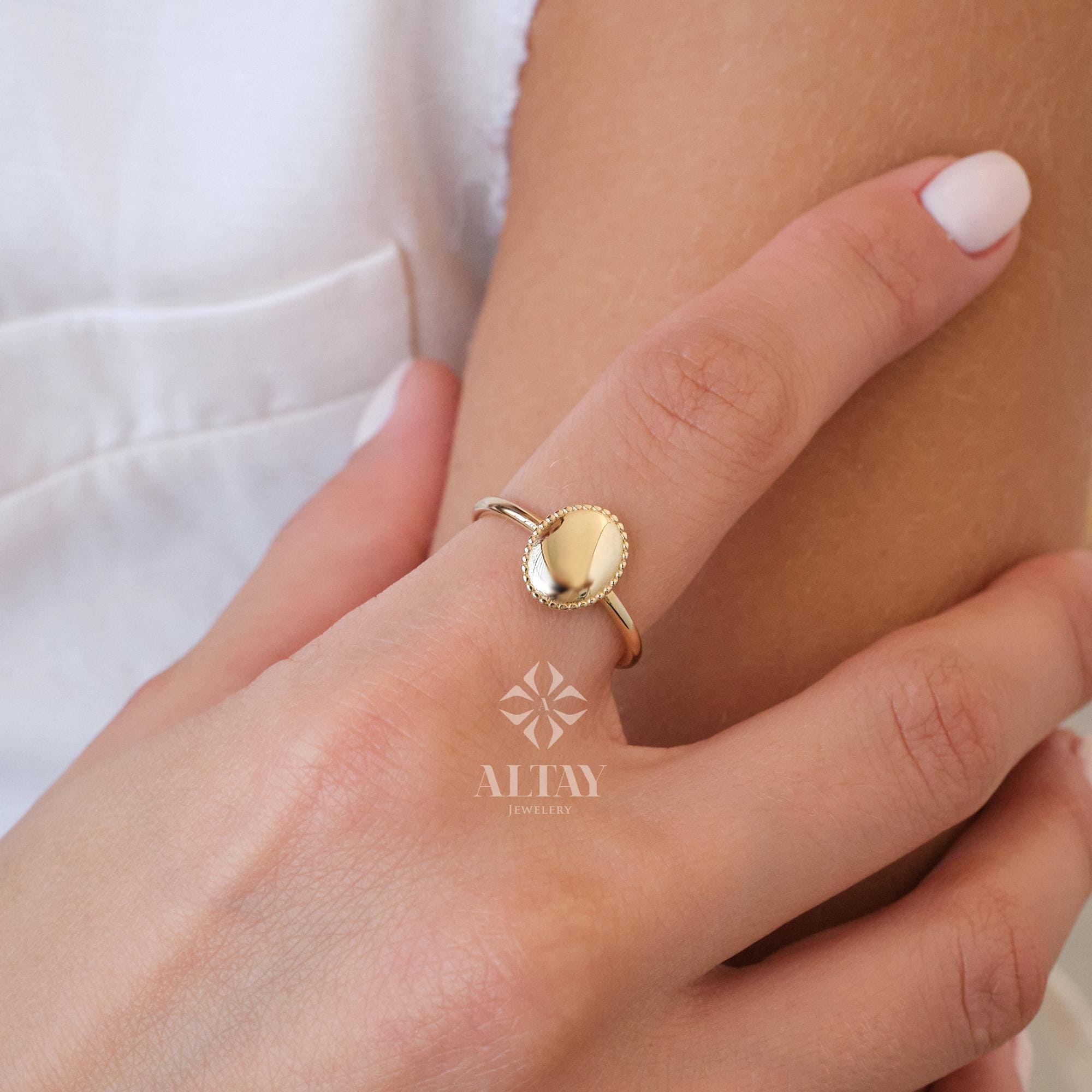 14K Gold Oval Signet Ring, Personalized Initial Ring, Minimalist Ring, Gold Letter Ring, Dainty Letter Ring, Single Bead Pinky Ring, Gift