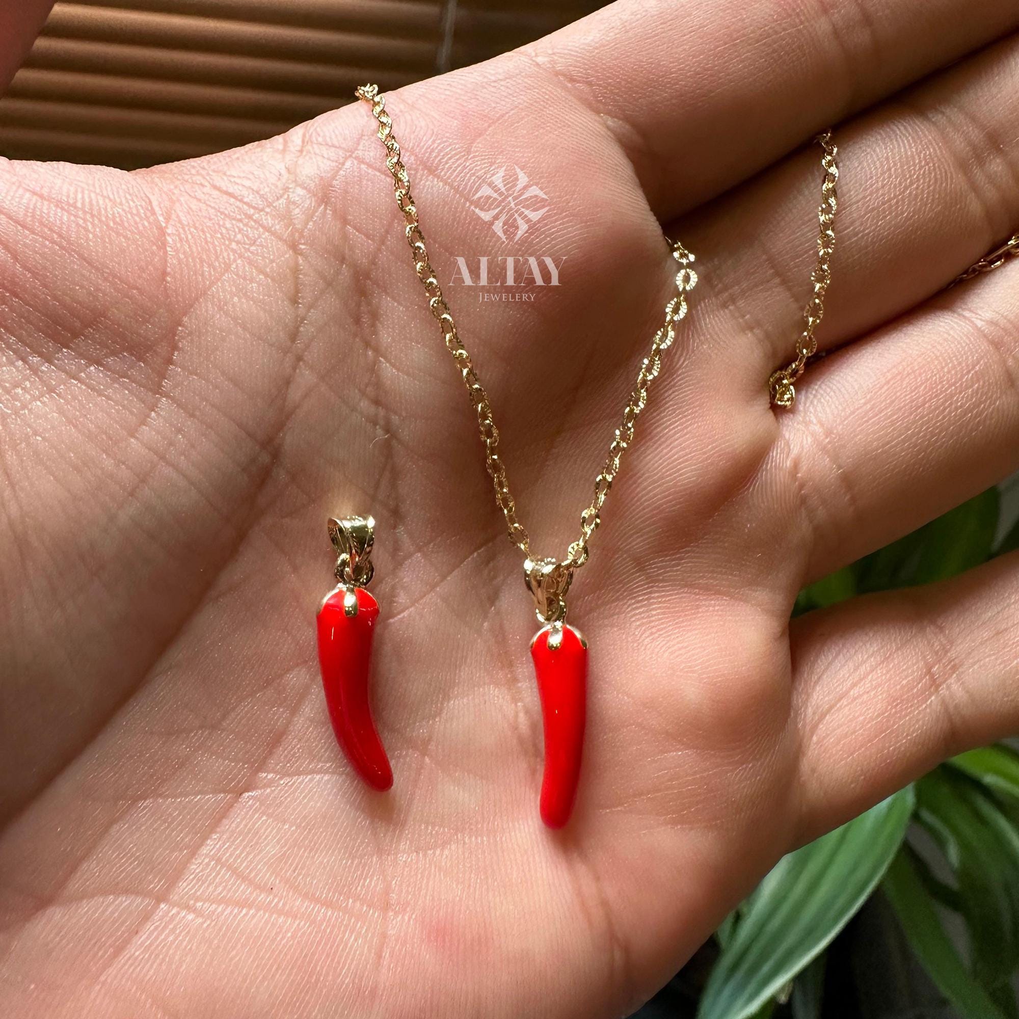 14K Gold Red Horn Necklace, Italian Cornicello Amulet, Chili Pepper Pendant, Lucky Talisman Jewelry, Evil Eye Protection Gift