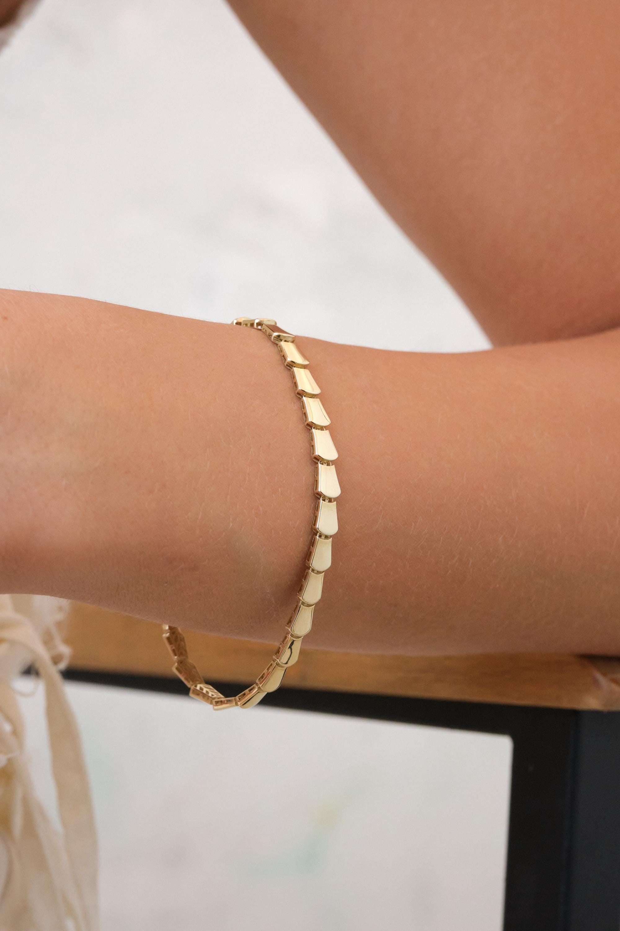 14K Gold Brick Link Bracelet, 5mm Geometric Gold Tile Bracelet, Modern Tapered Link Bracelet, Minimal Statement Gold Jewelry, Gift for Her