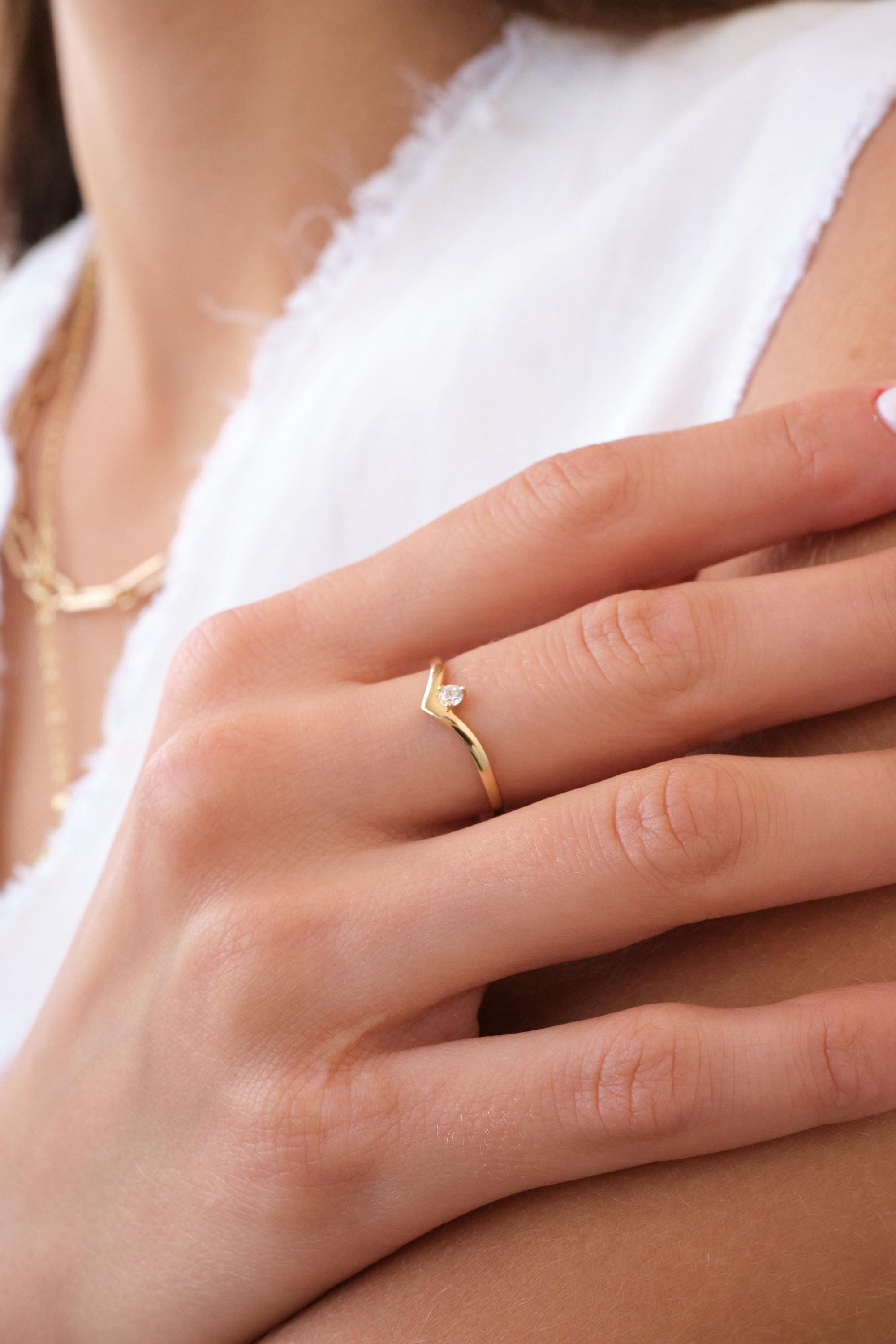 14K Gold Curved Solitaire Ring with CZ, Minimal Gold Solitaire Ring, Dainty CZ Ring, Simple Gold Ring, Everyday Gold Ring for Her