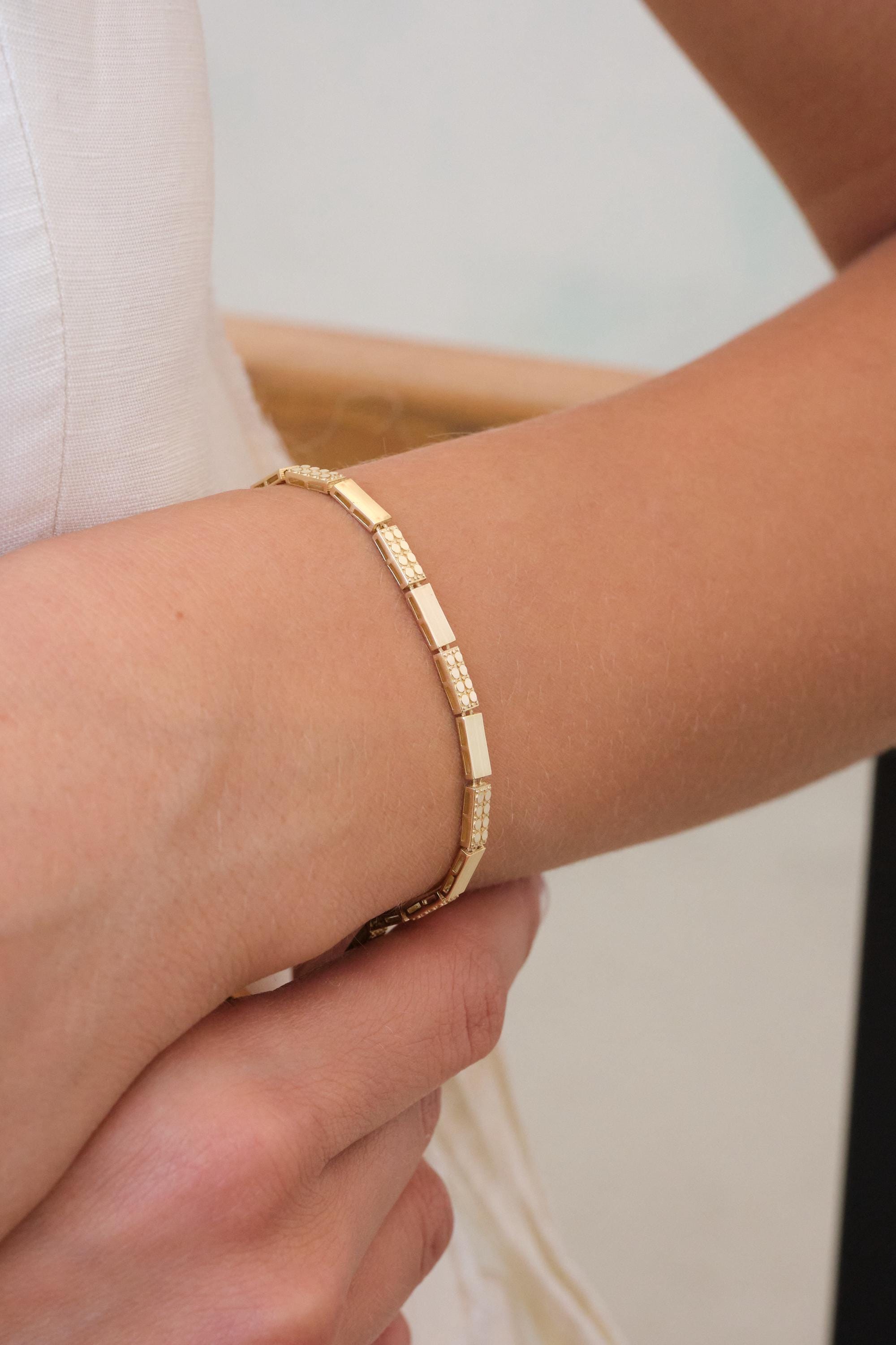 14K Gold Geometric Bar Bracelet, 3mm Station Link Gold Bracelet, Minimal Polished Gold Bracelet, Modern Everyday Gold Jewelry, Gift for Her