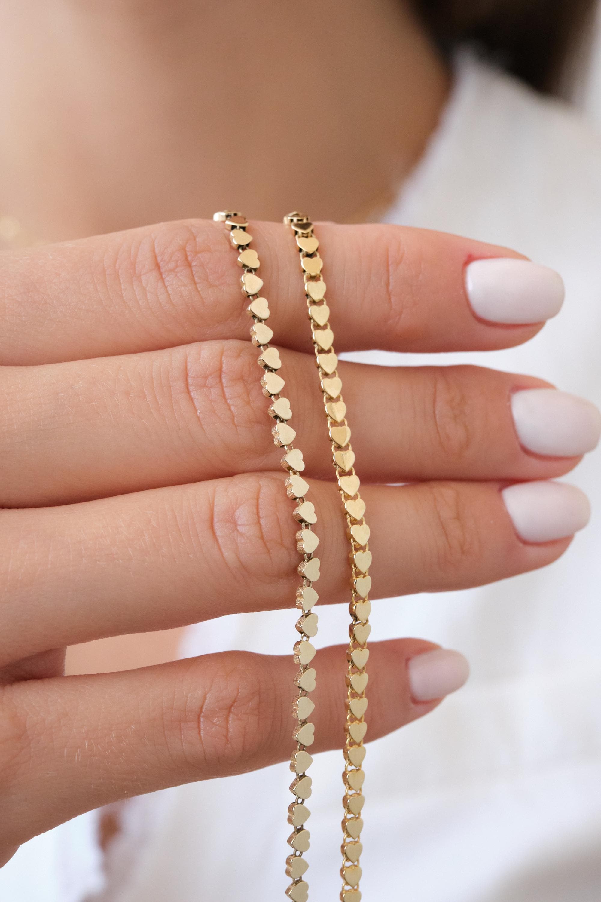 14K Gold Heart Bracelet, 3mm Minimal Dainty Gold Bracelet, Heart Charm Jewelry Gift for Her