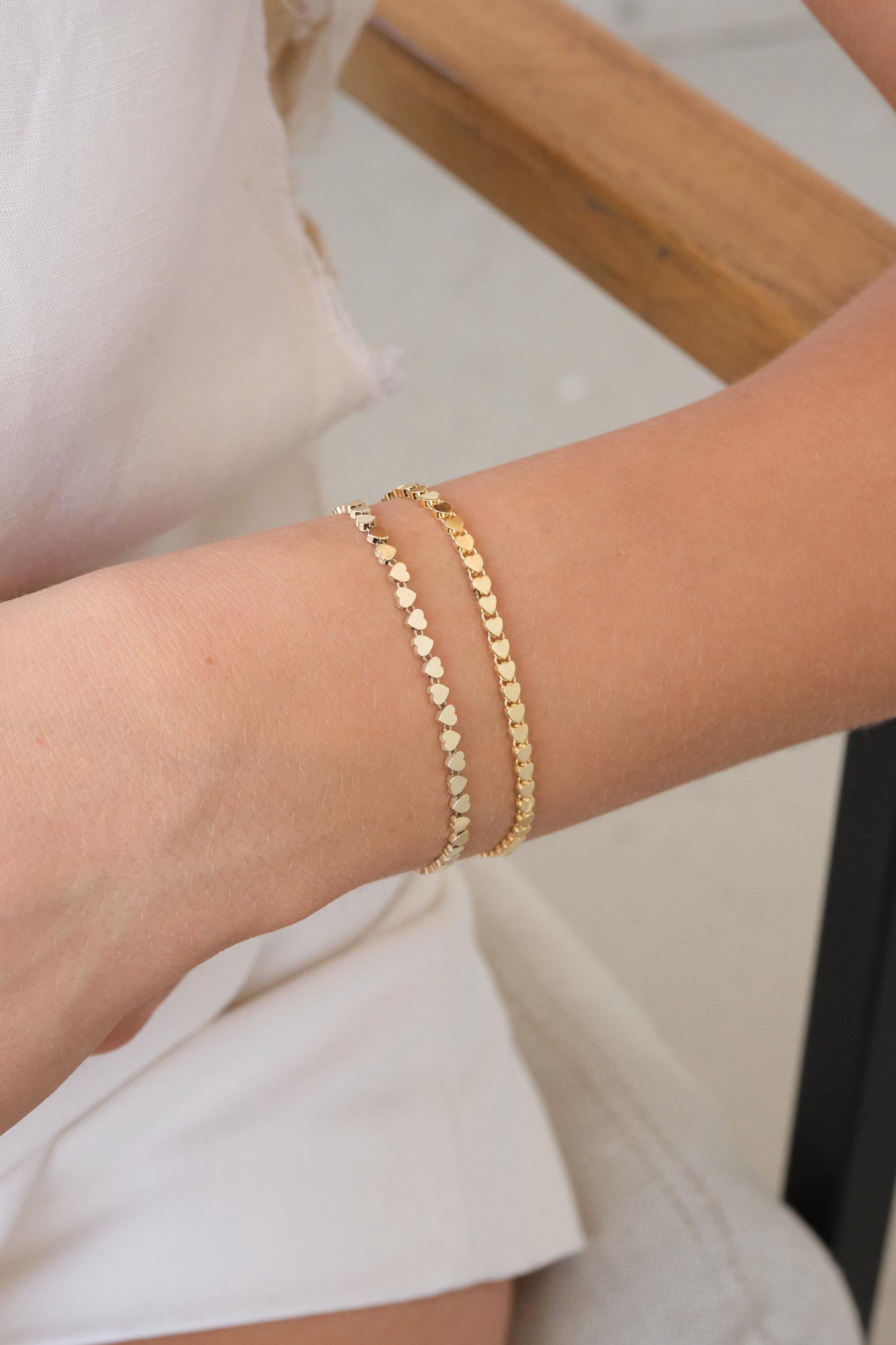 14K Gold Heart Bracelet, 3mm Minimal Dainty Gold Bracelet, Heart Charm Jewelry Gift for Her