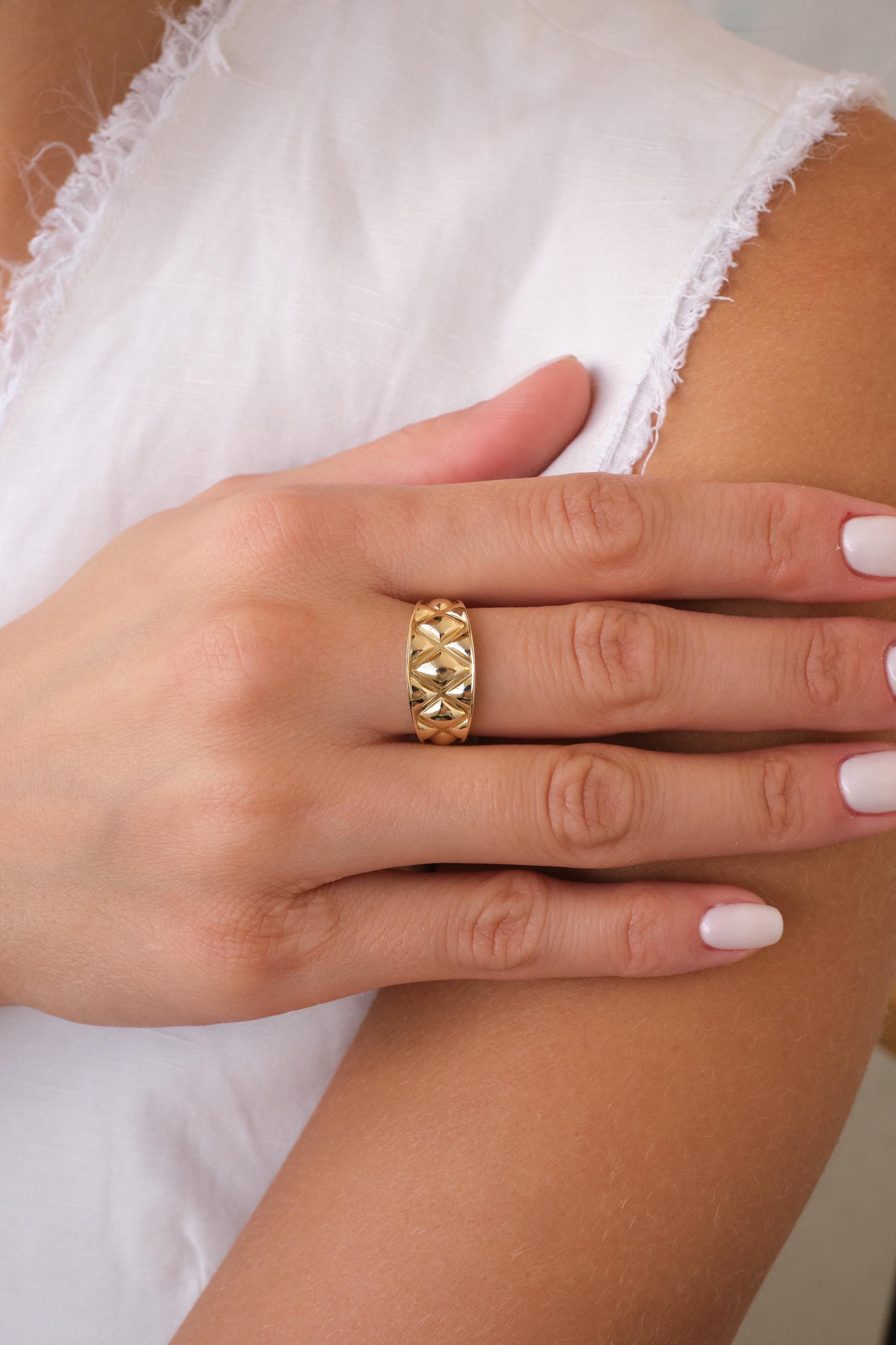 14K Gold Textured Band Ring, Square Pattern Wedding Ring, Minimalist Matching Ring, Signet Eternity Ring, Chunky Marriage Band